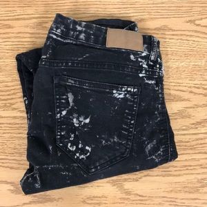 Acid jeans